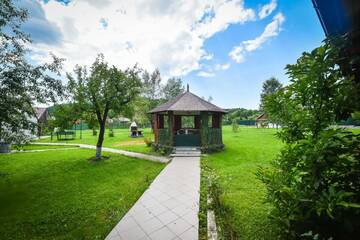 Фотографии Улучшенная вилла Виллы Villa Bravo Breaza г. Бряза (Румыния) №8 Фото номера Улучшенная вилла Виллы Villa Bravo Breaza г. Бряза 8