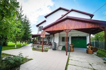 Фотографии Улучшенная вилла Виллы Villa Bravo Breaza г. Бряза (Румыния) №77 Фото номера Улучшенная вилла Виллы Villa Bravo Breaza г. Бряза 77