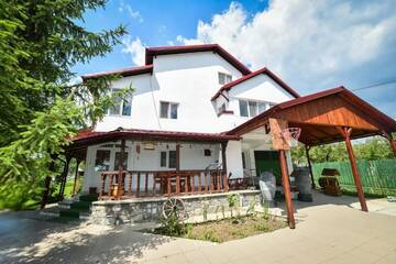 Фотографии Улучшенная вилла Виллы Villa Bravo Breaza г. Бряза (Румыния) №102 Фото номера Улучшенная вилла Виллы Villa Bravo Breaza г. Бряза 102