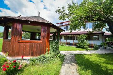 Фотографии Улучшенная вилла Виллы Villa Bravo Breaza г. Бряза (Румыния) №91 Фото номера Улучшенная вилла Виллы Villa Bravo Breaza г. Бряза 91