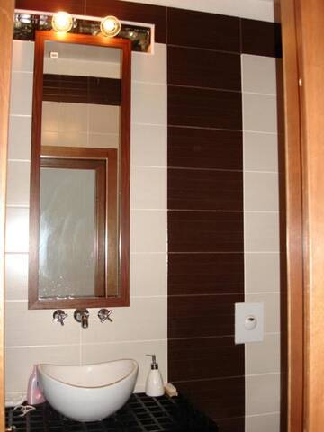 Фото номера Дом с 4 спальнями Дома для отпуска Pensiunea Bamboo - Villa г. Бряза 46